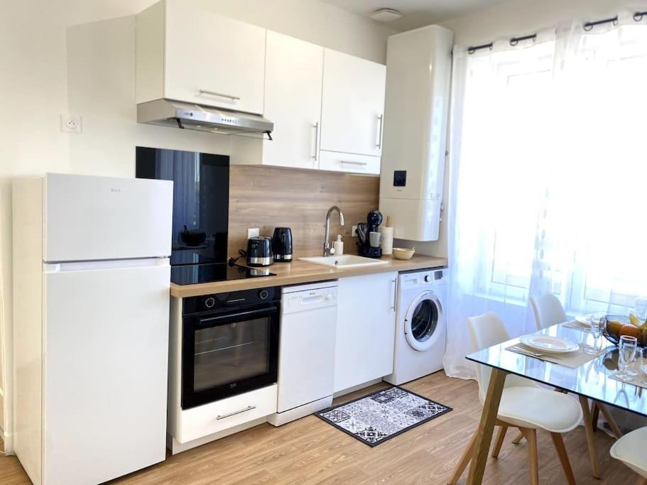 Le Dandy-Proche Centre-Neuf Apartment Chateauroux Bagian luar foto